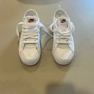 Nike Court Legacy Canvas Women's Shoes Size 7.5